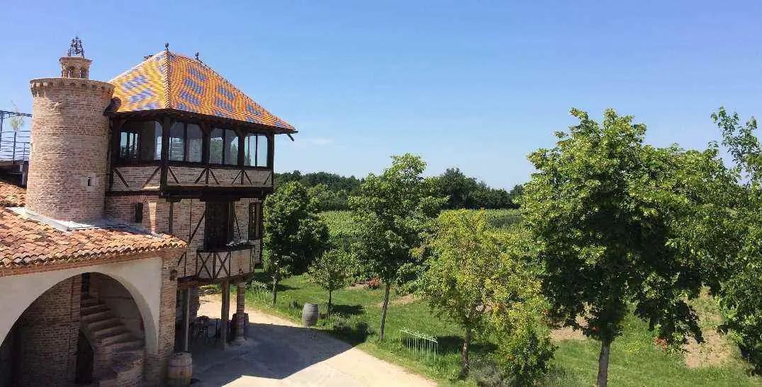 La tour à colombages du domaine