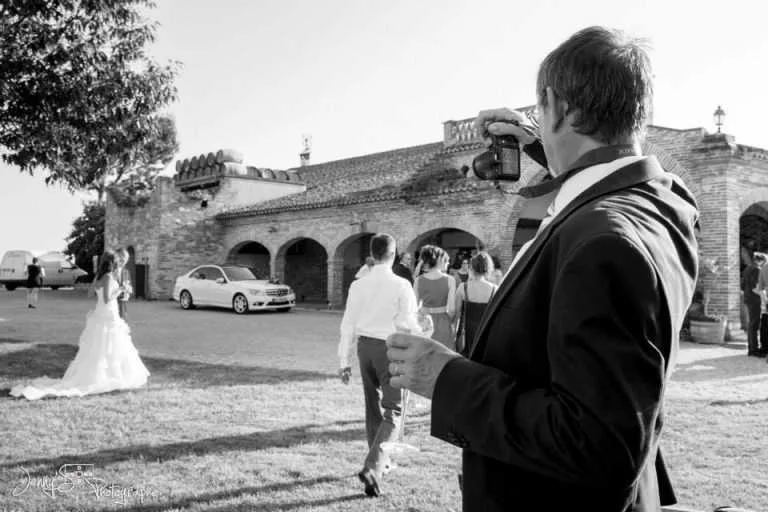 トゥールーズ近郊のワイナリー、シャトー・サン・ルイでの結婚式